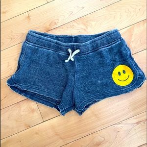 New without tag Vintage Havana shorts.  Size XL.  Runs a bit small.